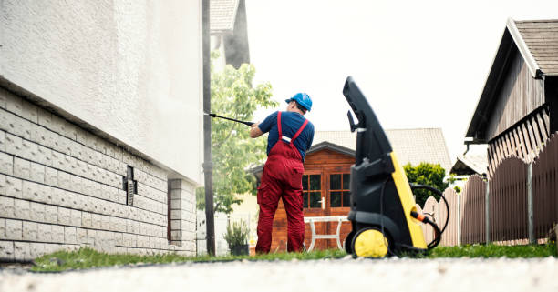 Best Driveway Pressure Washing  in Montura, FL